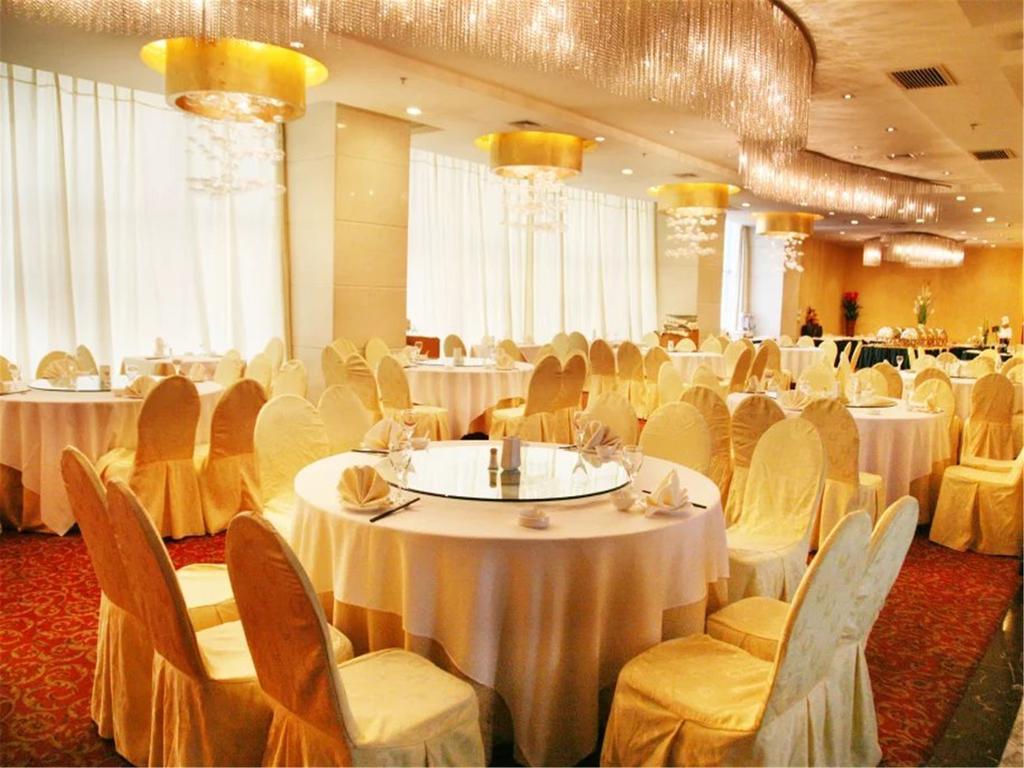 Dalian Bolt Hotel Eksteriør bilde